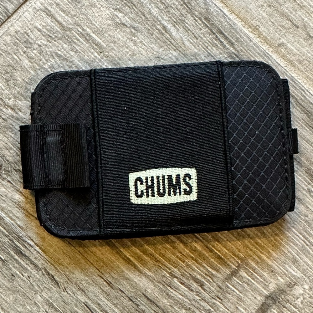 Chums Bandit Bi-Fold Wallet With
RFID Blocking Minimalist